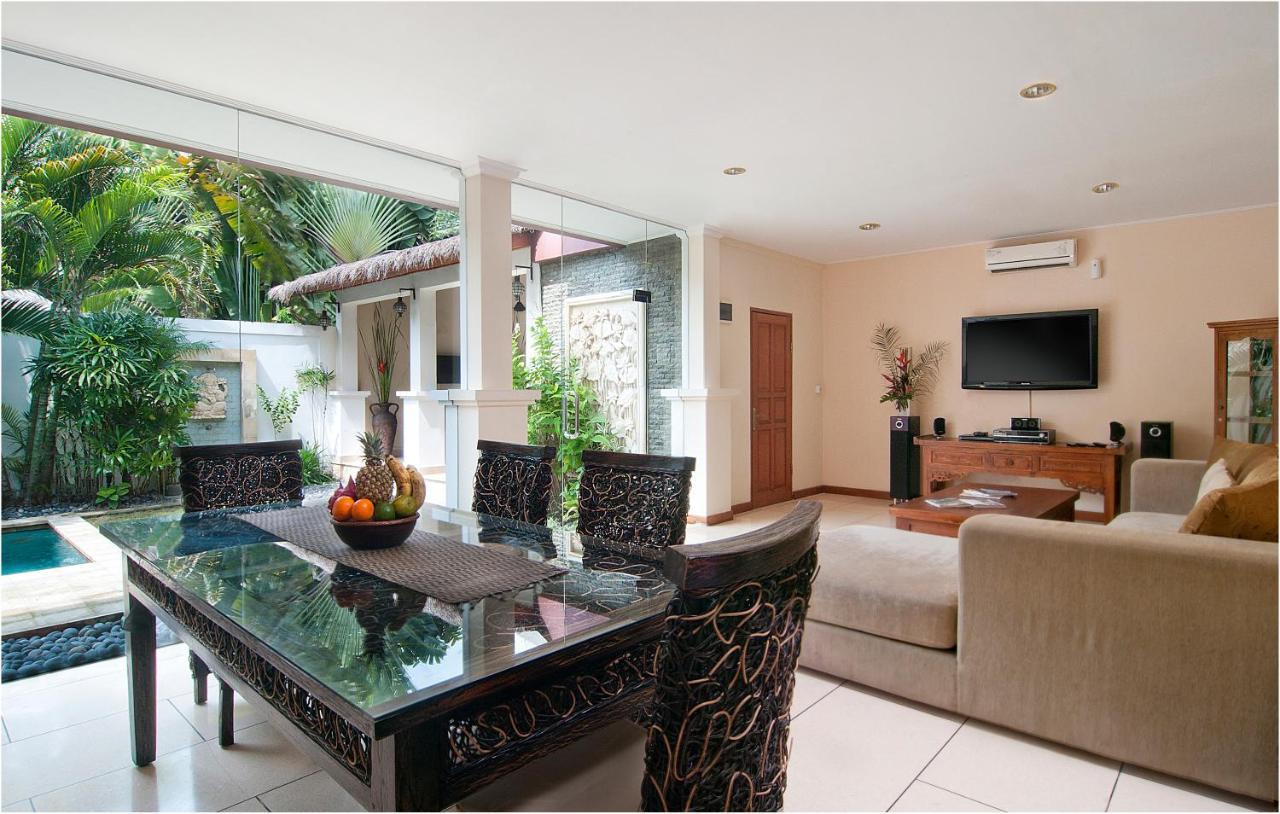 6br Sensel - Minggu Villa Seminyak (Bali)