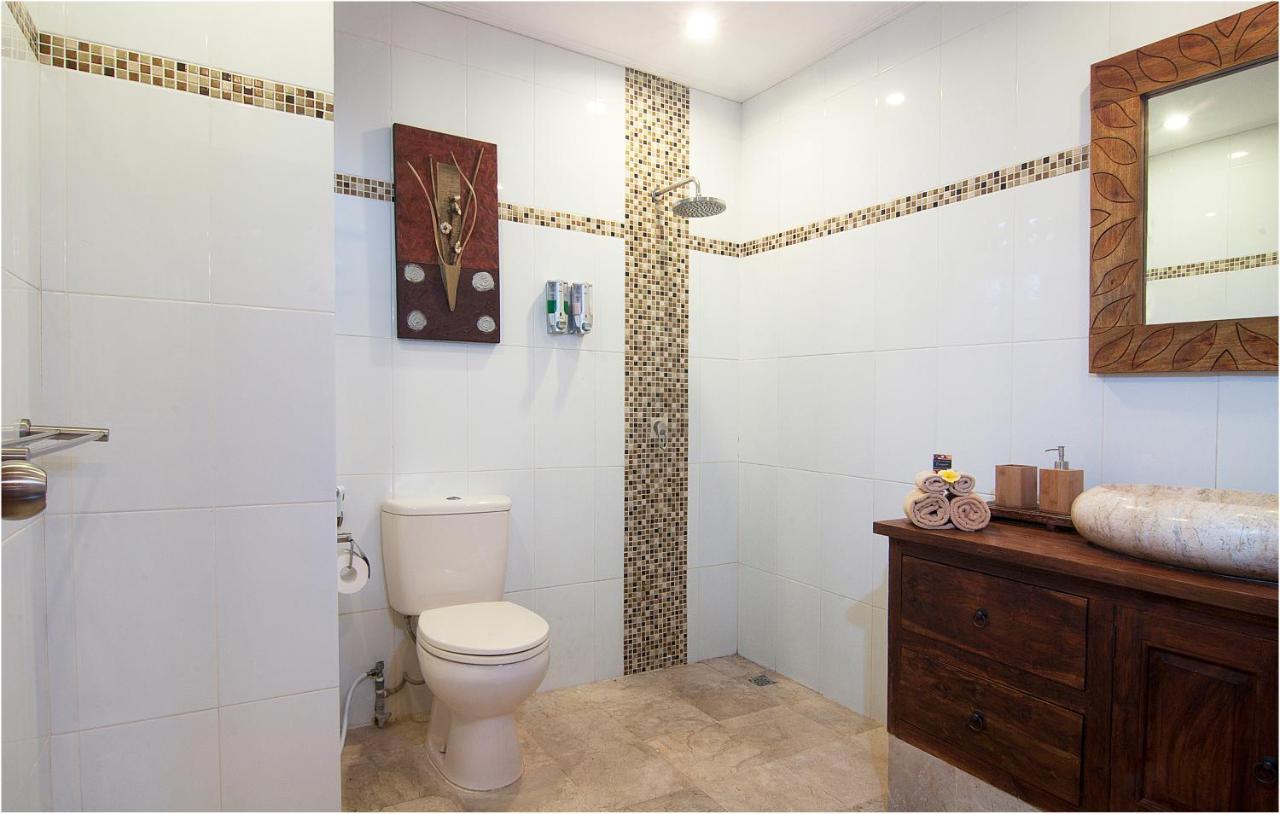 Villa 6br Sensel - Minggu Seminyak (Bali)